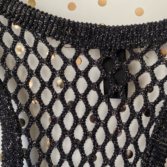 FANG Swim Wear CoverUp - Picture 7 of 7